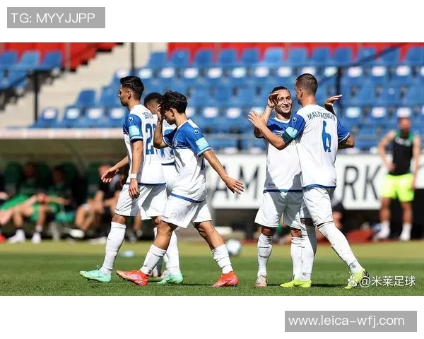 马格德堡与深圳的足球对决展现两队实力与风格的精彩碰撞